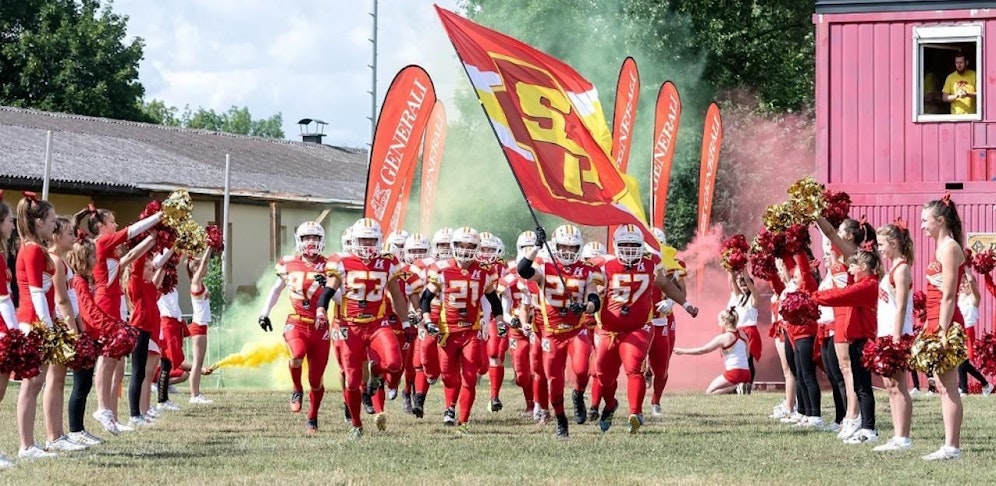 Die Invaders am Glanzstoffplatz.