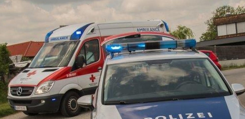 Die Polizei ermittelt wegen versuchten Mordes.