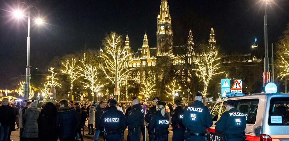 Am Rathausplatz war es zu Silvester zu dem Vorfall gekommen.
