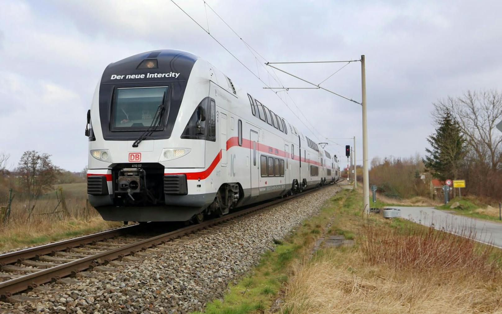 Ein neuer Intercity Doppeldecker-Zug der Deutschen Bahn. Dieser verkehrt ab März 2020 auf der Strecke Rostock-Berlin.