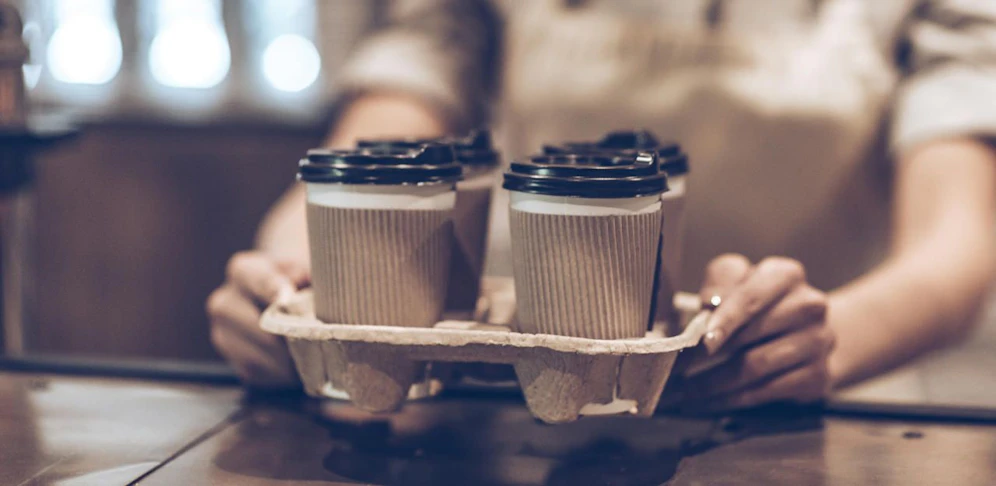 Kaffee aus der Trafik.