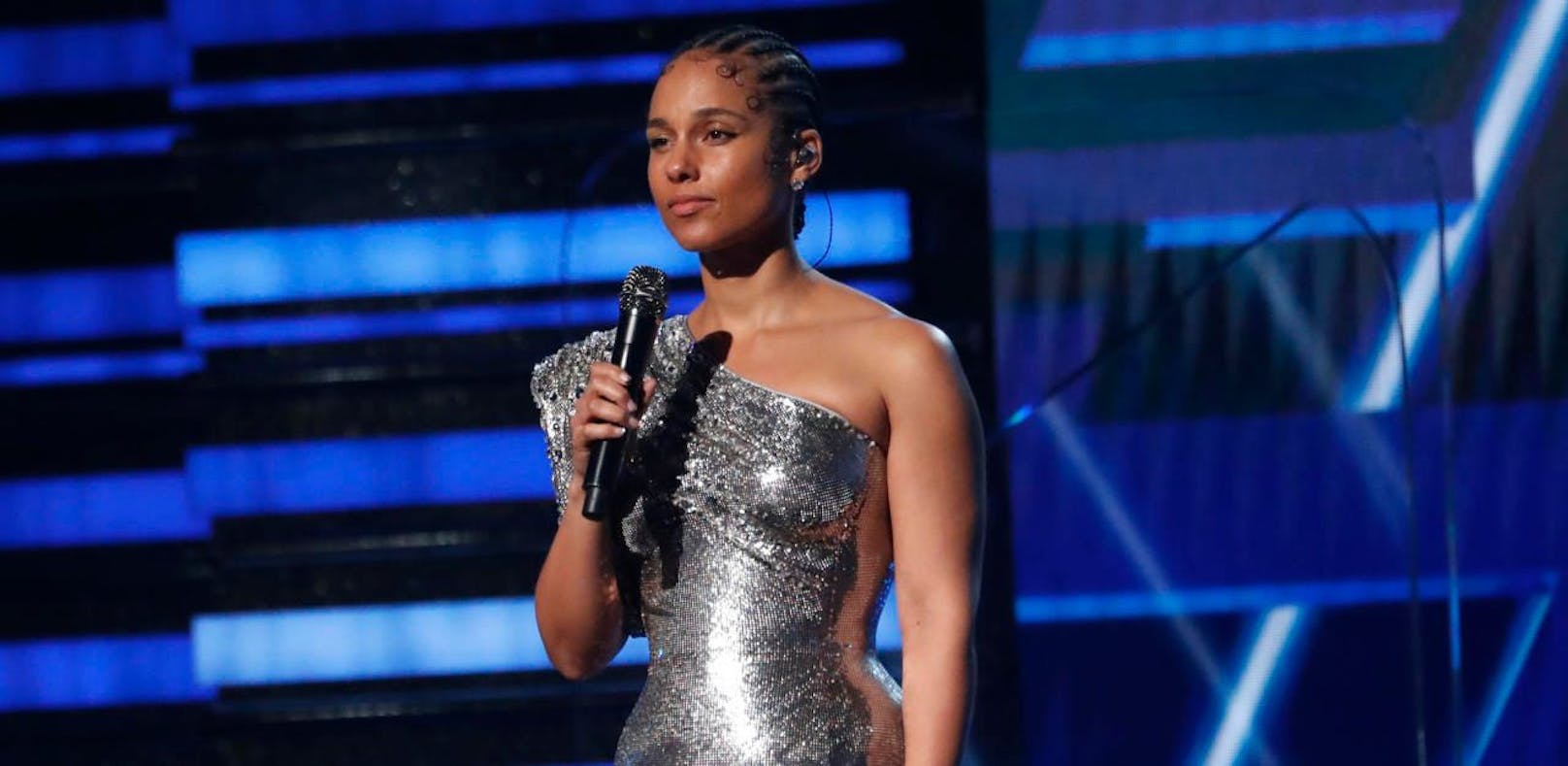 Alicia Keys singt bei den Grammys für Kobe Bryant