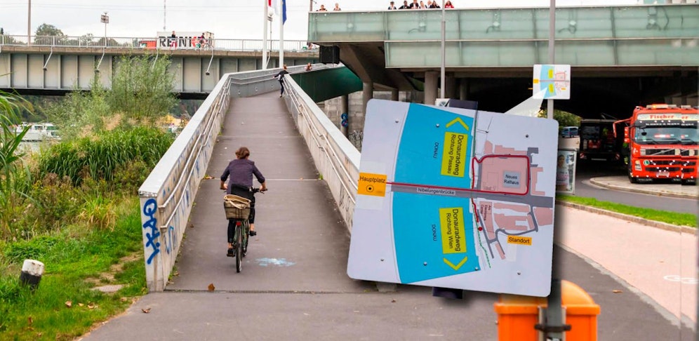 Erst rund zehn Meter nach der Auffahrt zur Rampe ist das Hinweisschild angebracht.