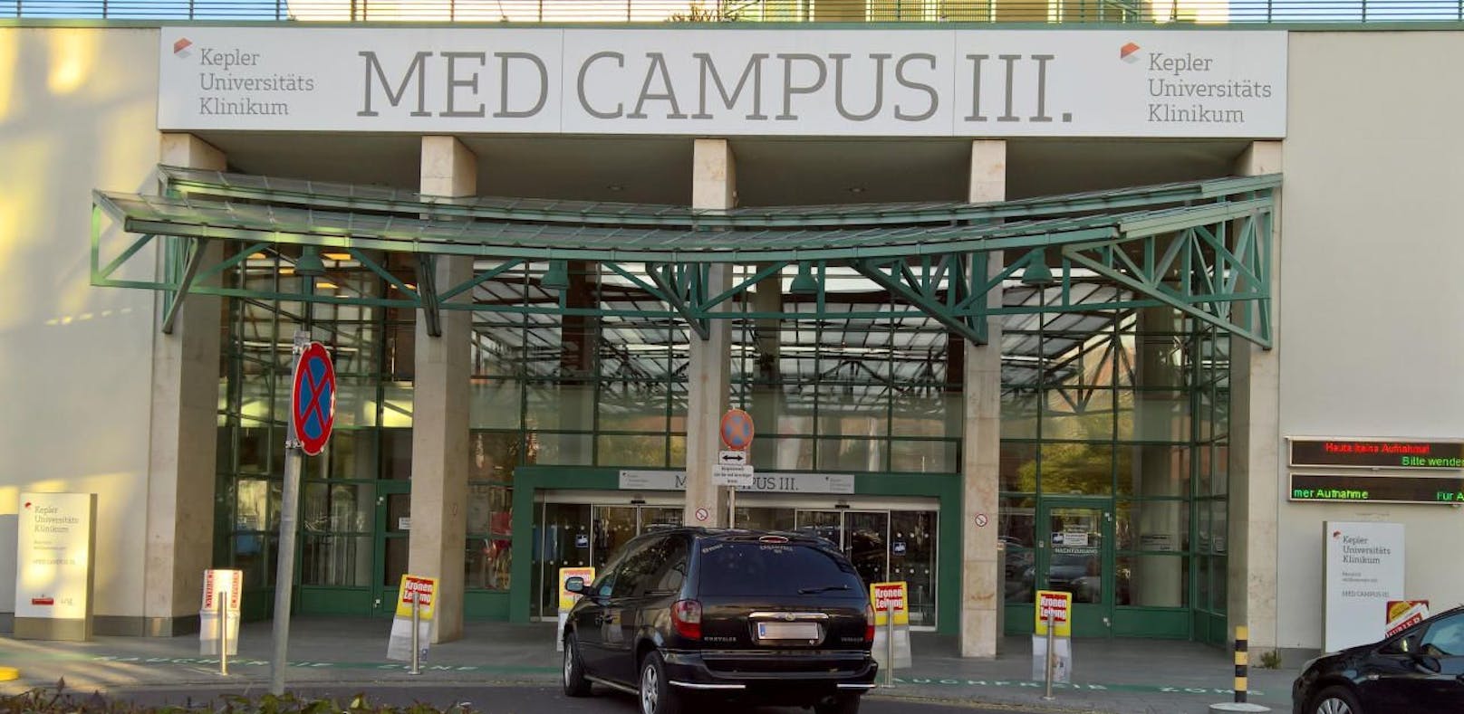 Ein 54-Jähriger wurde nach einer Gasexplosion in das Linzer KUK Med Campus 3 eingeliefert.
