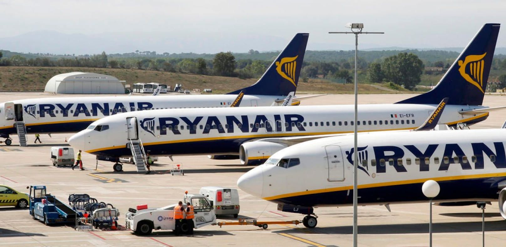Ryanair kämpft gegen ein gefälschtes Gewinnspiel an.