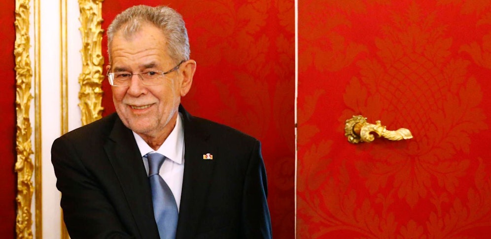 Seit der Angelobung am 26. Jänner ist Alexander Van der Bellen fast der Hälfte der Österreicher nicht mehr aufgefallen.