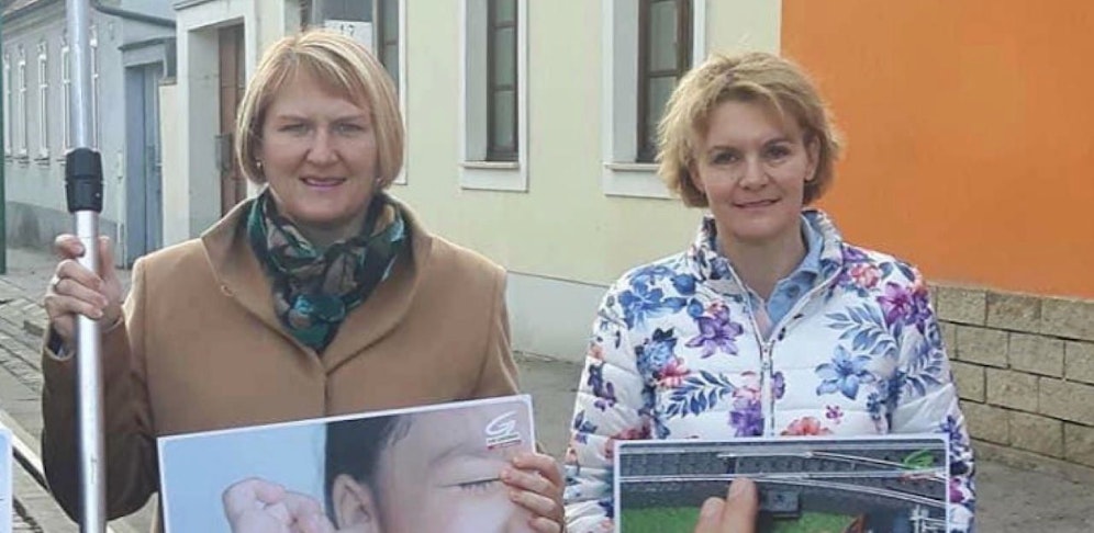 Helga Krismer und Amrita Enzinger bei einem gemeinsamen Event.