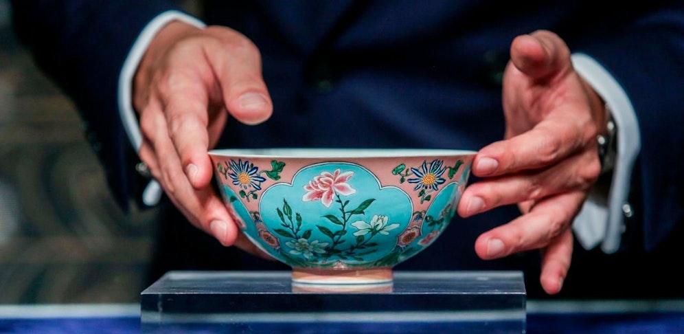 Diese Schüssel aus der Qing-Dynastie wechselte für 24,7 Mio. Euro den Besitzer.