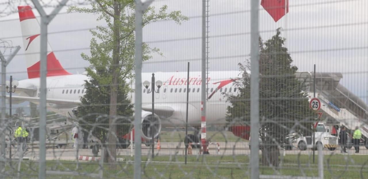 Heute.at - Pilot wusste nichts von geheimer Millionen-Fracht