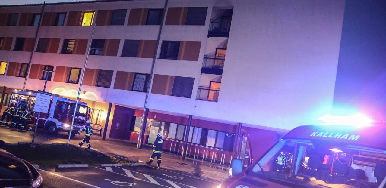 Heute.at - Frau stirbt bei Brand in einem Seniorenheim