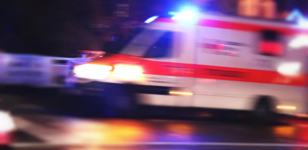 Der 55-Jährige wurde ins Spital nach Vöcklabruck gebracht. (Symbolbild).