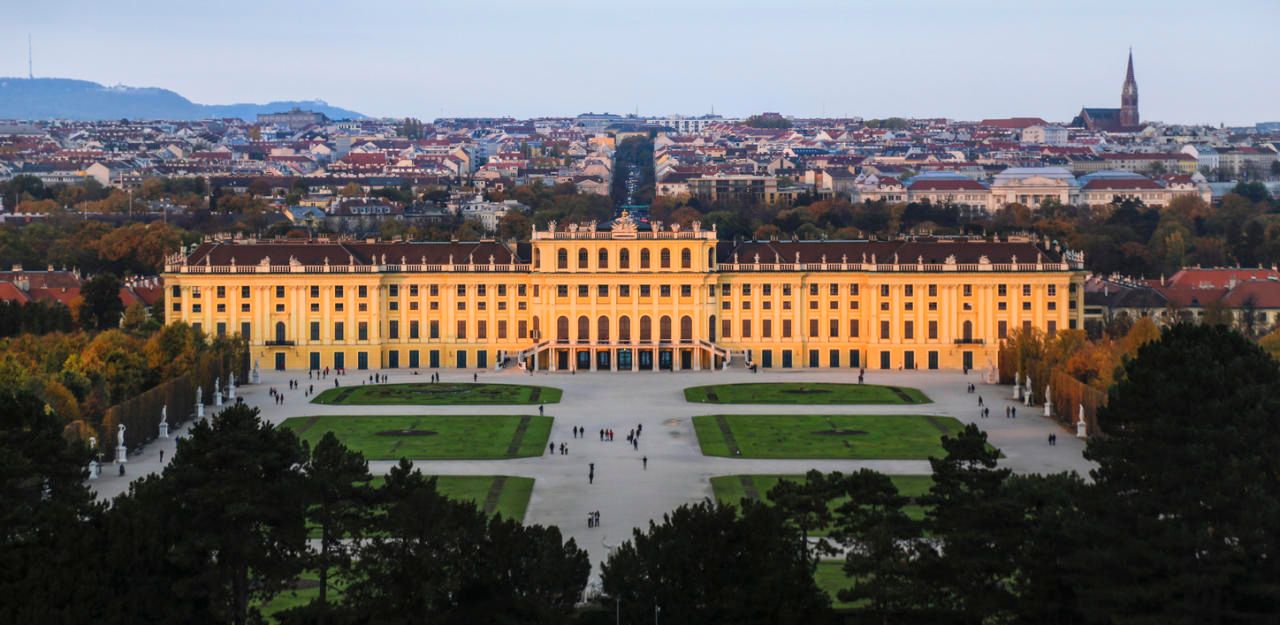 Das Schloss Schönbrunn steht auf US-amerikanischen Immobilienplattformen zum Verkauf
