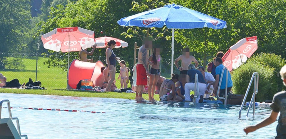 Ein 4-Jähriger musste im Freibad Kapfenberg nach einem Badeunfall reanimiert werden.