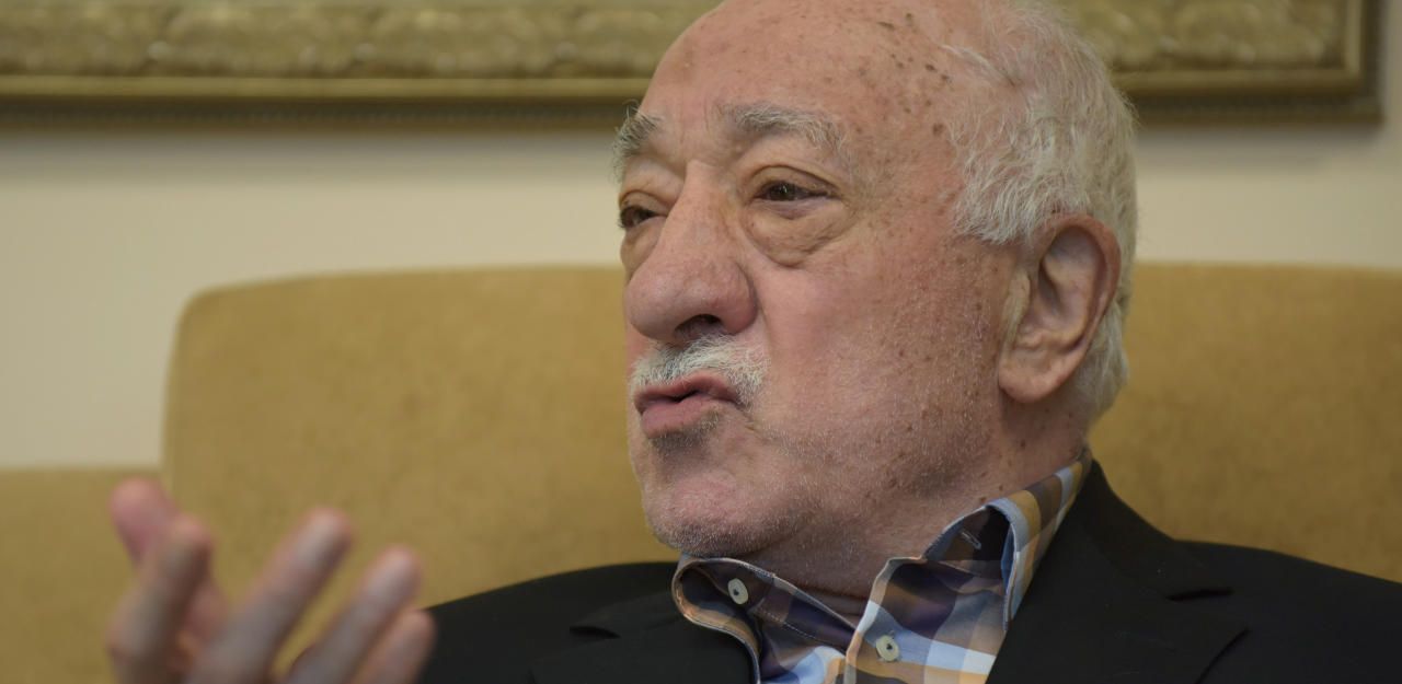 Heute.at - Polizeieinsatz bei Erdogan-Gegner Fethullah Gülen