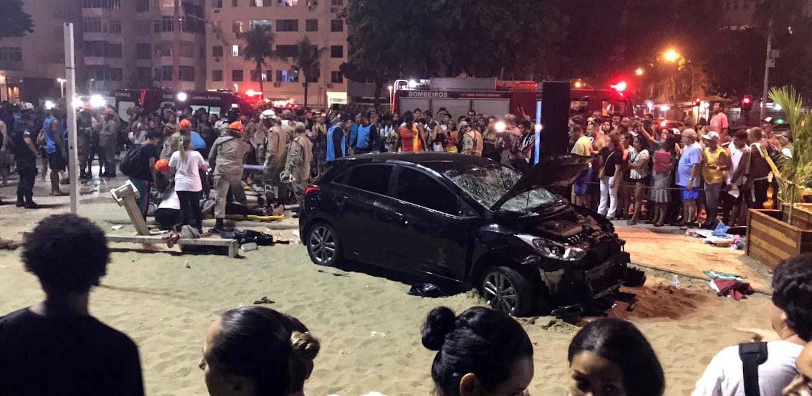Auto raste in Rio in Menschenmenge: Baby tot