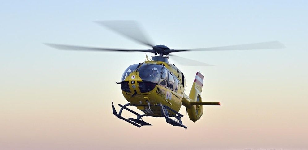 Heli flog Mäderl ins Spital nach Wien.