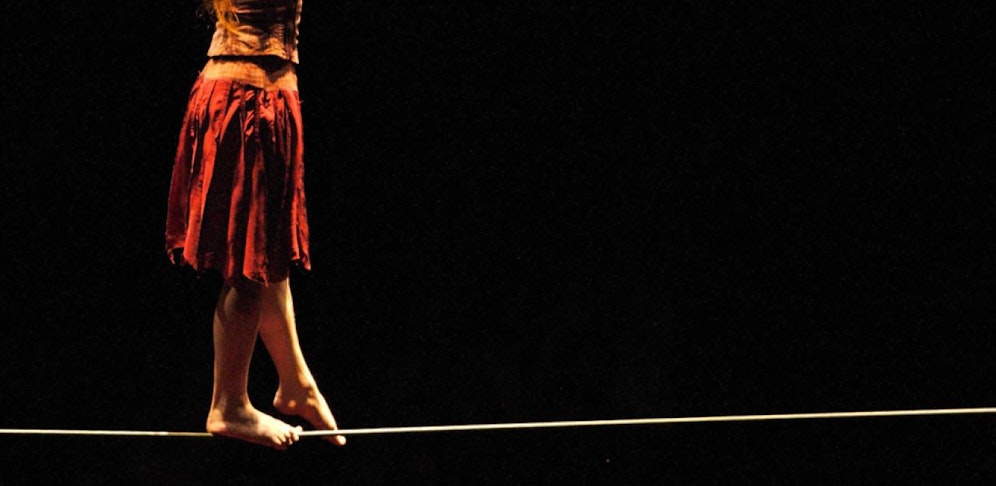 Eine Artistin (27) hat sich bei ihrem Auftritt schwer verletzt. (Symbolfoto)