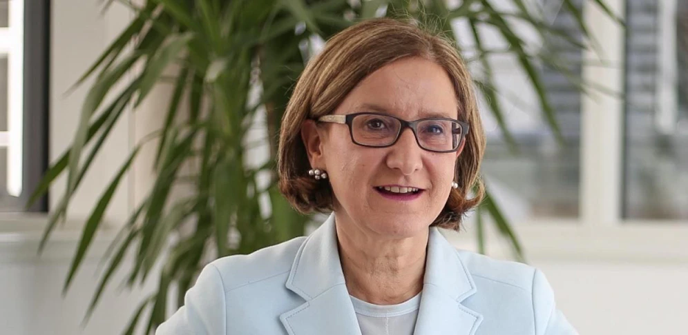 Landeschefin Mikl-Leitner geht bei der Baurechtsaktion in die Offensive.
