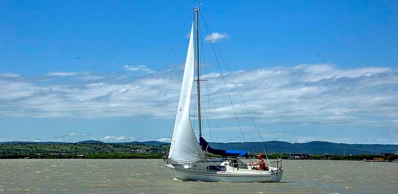 segelboot mieten neusiedlersee