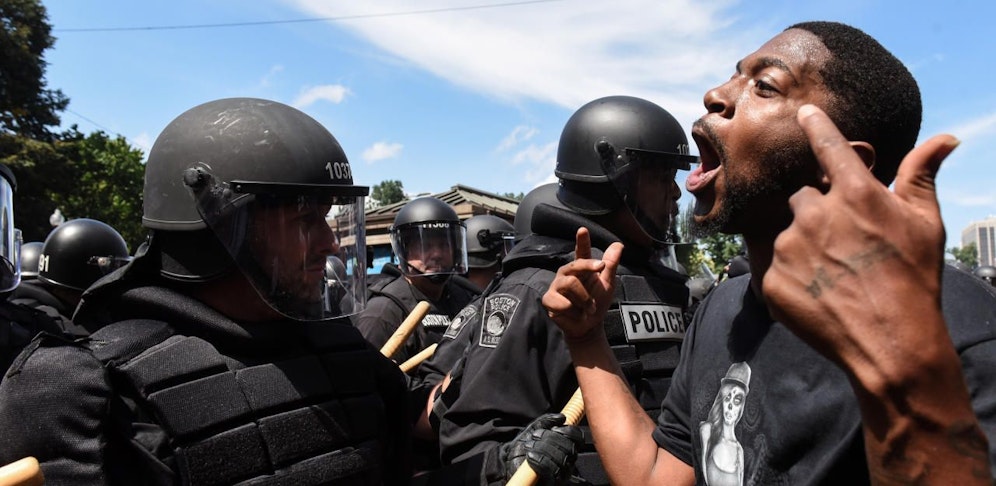 Demonstration in Bosten gegen Rassismus in Charlottesville