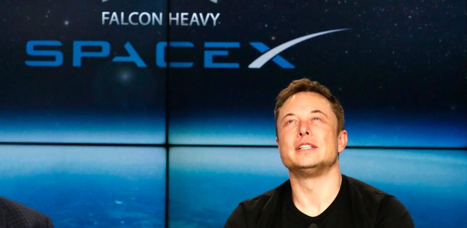 Elon Musk will weg.