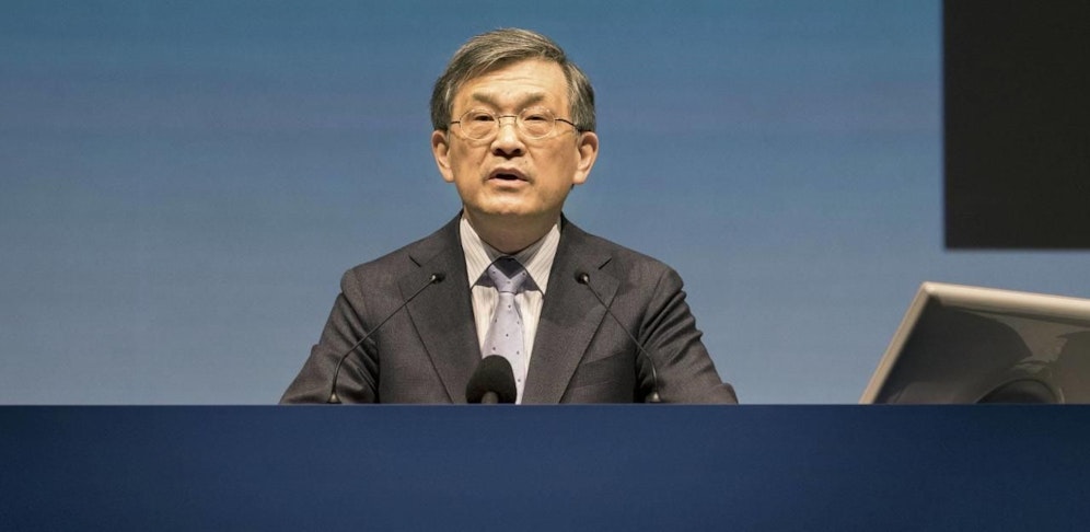 "Samsung"-Boss Kwon Oh Hyun gab seinen Rücktritt bekannt.
