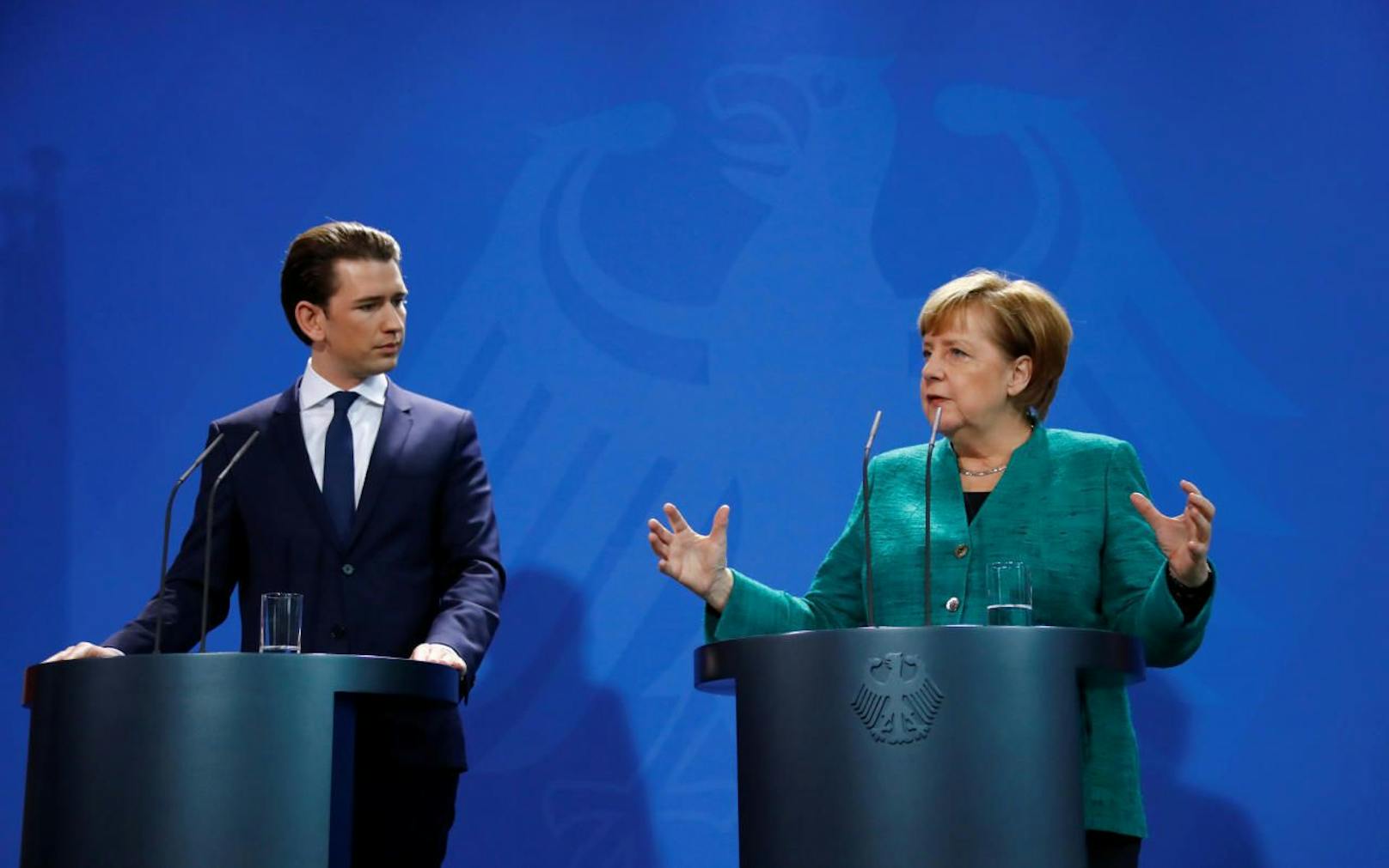 Kurz, Merkel: Diplomatische Lösung für Syrien-Krise besprochen