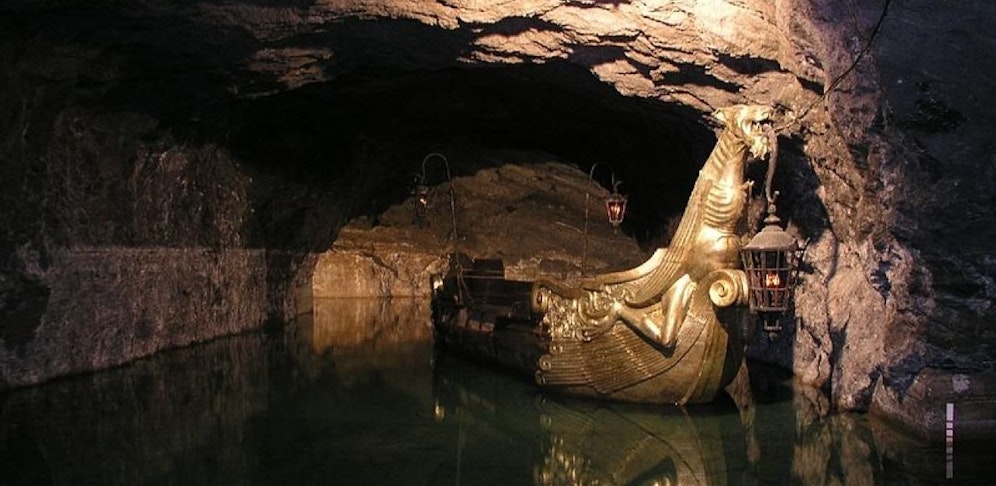 Die Seegrotte in Hinterbrühl von innen. 