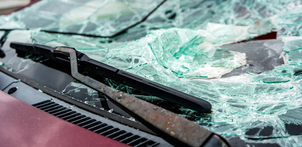 Der Mann attackierte Autos in Klagenfurt.