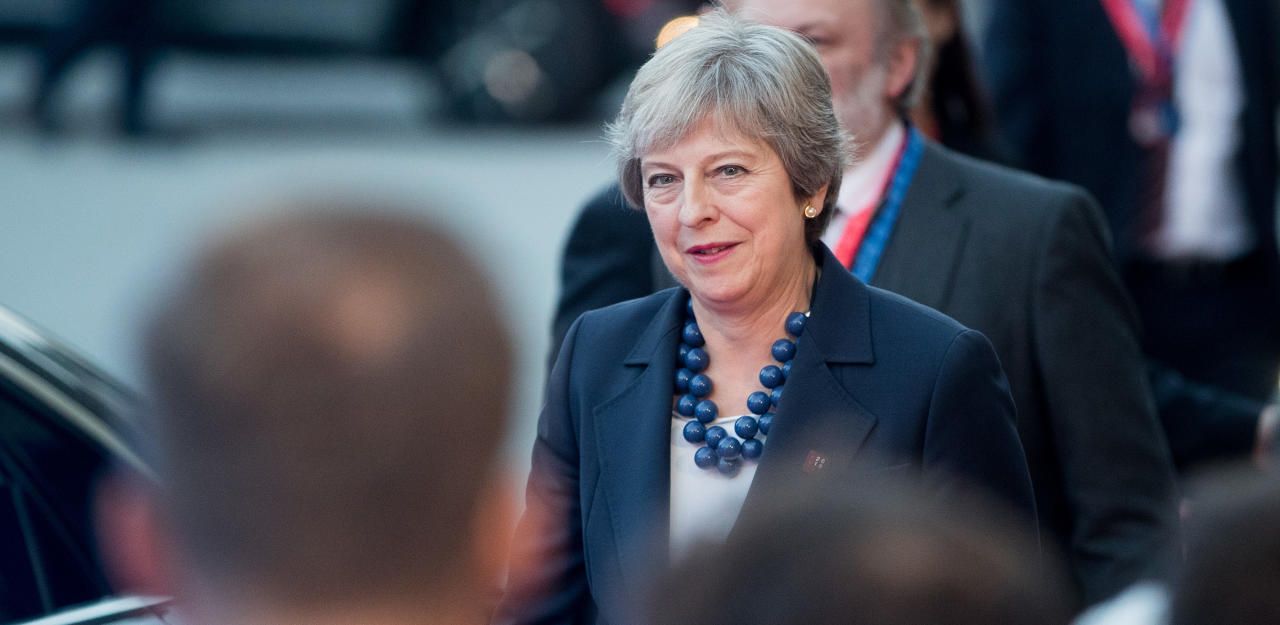 Heute.at - Mehrere Minister treten aus Protest zurück