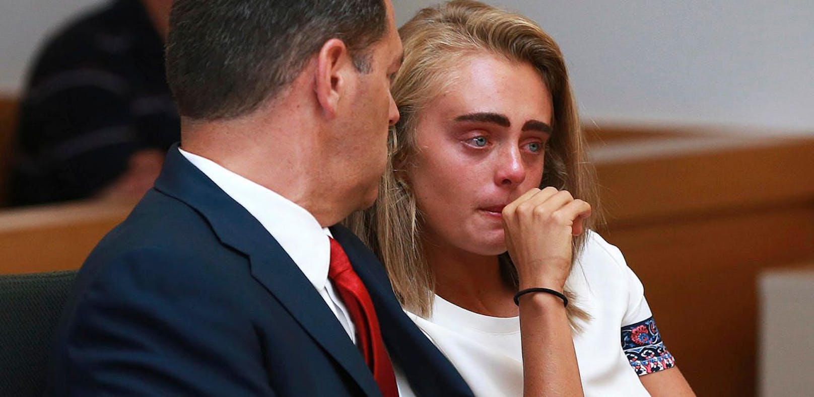 Die 20-jährige Michelle Carter wurde zu 15 Monaten Haft verurteilt, weil sie 2014 ihren damals 18-jährigen Freund mit SMS in den Selbstmord getrieben hat.