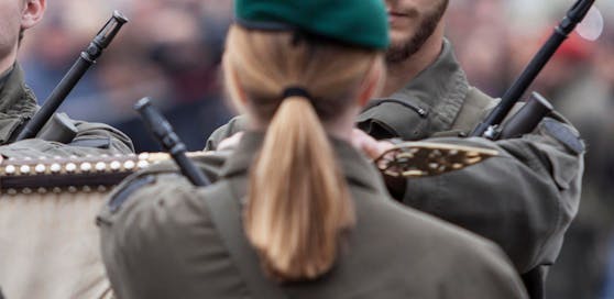 Wie haben Sie das Bundesheer erlebt? Schreiben Sie uns Ihre Geschichte per Formular (s.u.) oder an community@heute.at!