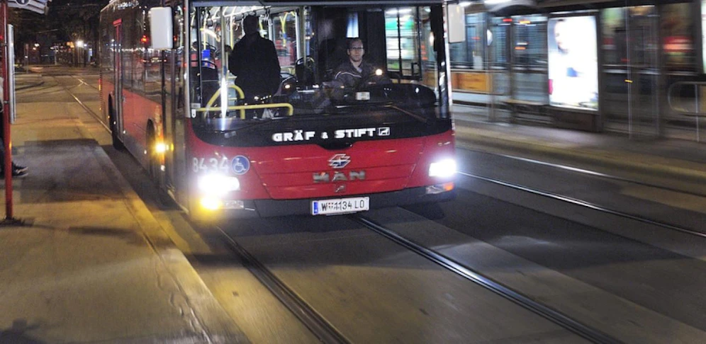 Ein Fahrgast zückte im Bus ein Messer.