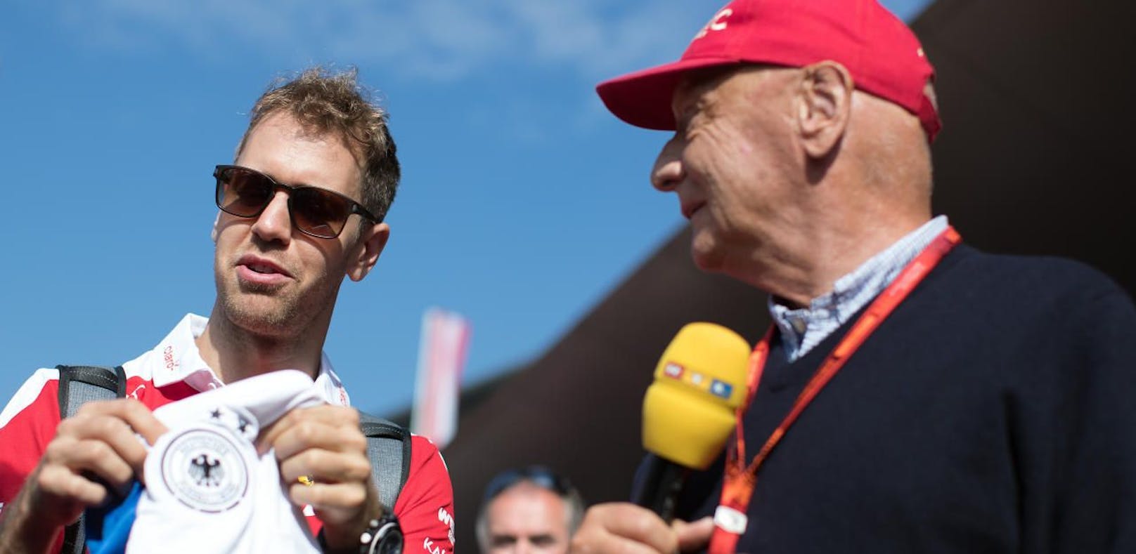 Nach Wut-Rempler: Lauda  kritisiert Vettel scharf