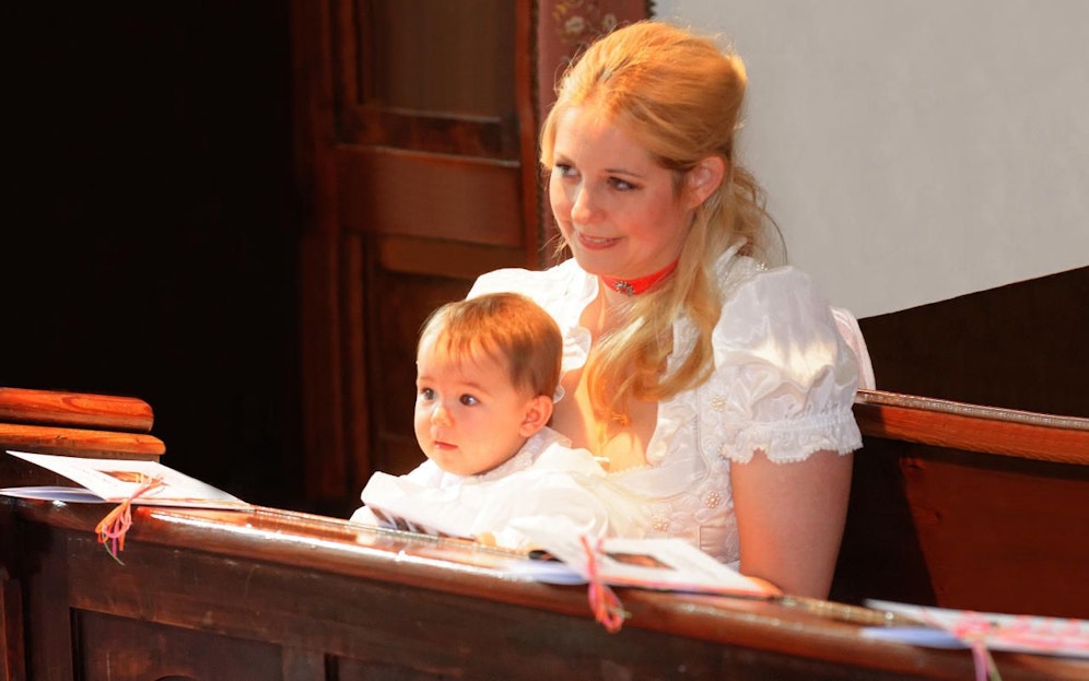 Iva Schell mit Töchterchen Victoria Katharina Luise