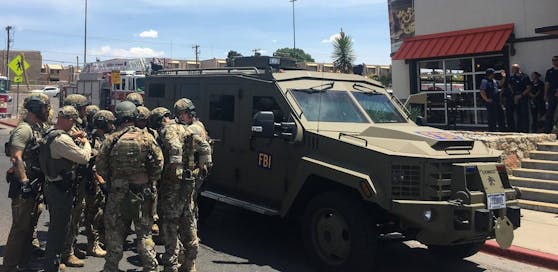 Der Polizeieinsatz in El Paso ist noch im Gang. 