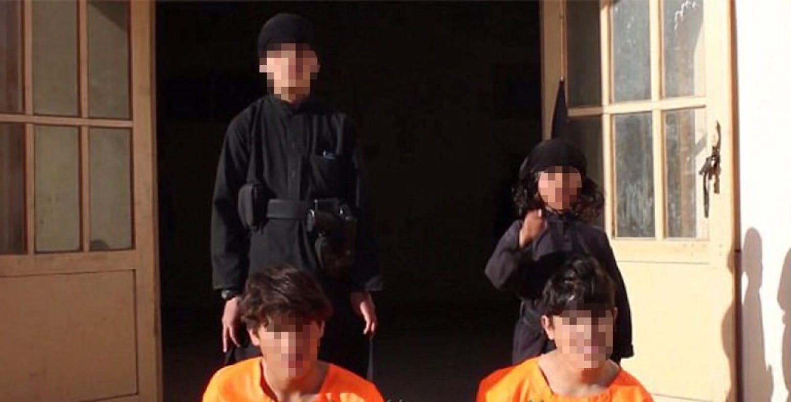 Der IS lässt Kinder zwei Spione hinrichten
