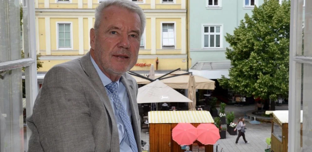 Klaus Schneeberger, Bürgermeister von Wr. Neustadt