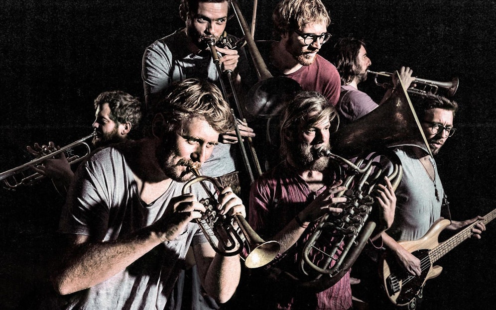 LaBrassBanda kommen nach Linz.