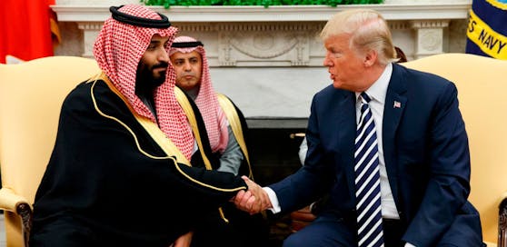 Der saudische Kronprinz Mohammed bin Salman (l.) mit US-Präsident Donald Trump