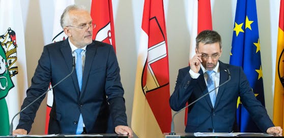 (v.l.) Justizminister Josef Moser (ÖVP) und Innenminister Herbert Kickl (FPÖ) einigten sich: Die angekündigte Asyl-Agentur kommt.