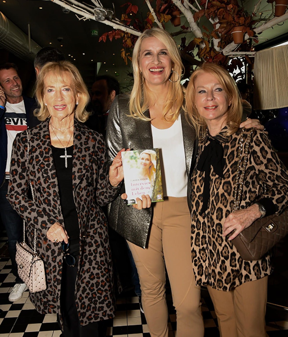 Dagmar Koller, Claudia Stöckl und Gerda Rogers bei der Buchpräsentation.