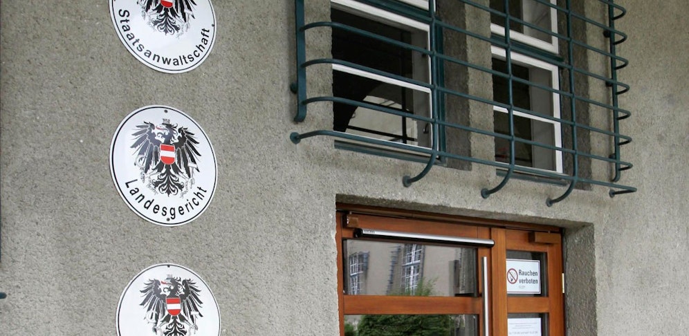 Die verdächtige Rumänin wurde bei der Staatsanwaltschaft Krems angezeigt.