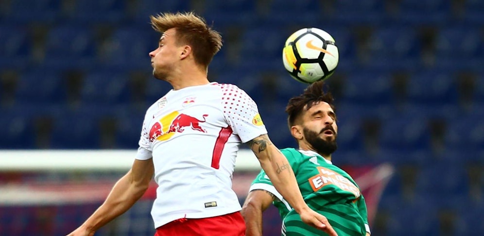 Salzburg und Rapid trennen sich nach einem spektakulären Schlagabtausch mit einem 2:2-Remis. 
