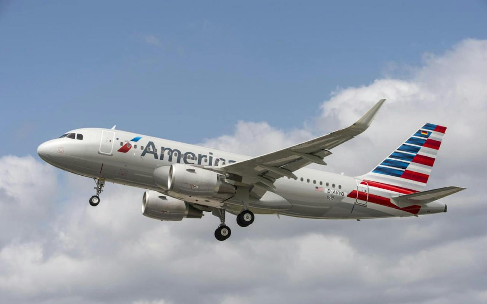 Bei den American Airlines drohen 15.000 Flugausfälle.