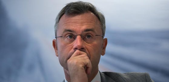 Der damalige Infrastrukturminister Norbert Hofer wurde nun vom Nationalrat ausgeliefert.