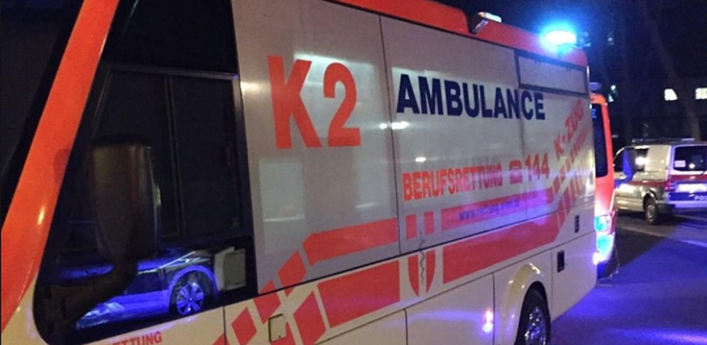 Nächtlicher Rettungseinsatz in Wien. (Symbolfoto)