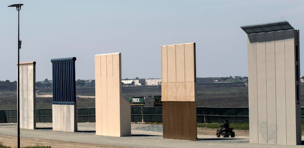 Trump geht der Mauerbau zu Mexiko zu langsam