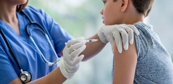 Der Impfstoff gegen den derzeit haupt-aktiven Influenza-Virus ist derzeit kaum verfügbar.