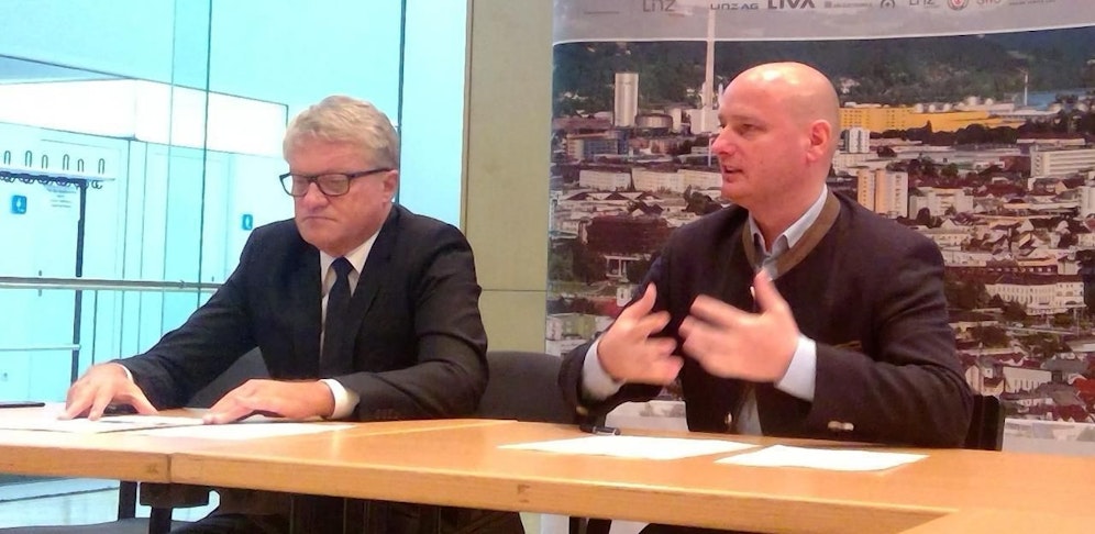 Der Linzer Bürgermeister Klaus Luger (li.) und sein Vize Markus Hein (FPÖ): Platzt jetzt die politische Partnerschaft?